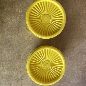 Vintage Tupperware Lidded Bowl x2